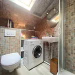 200 Metres -cote Des Basques-, Apartmán