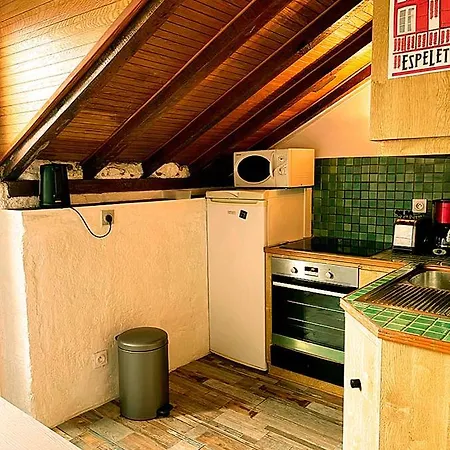 200 Mètres -côte Des Basques-, * Biarritz